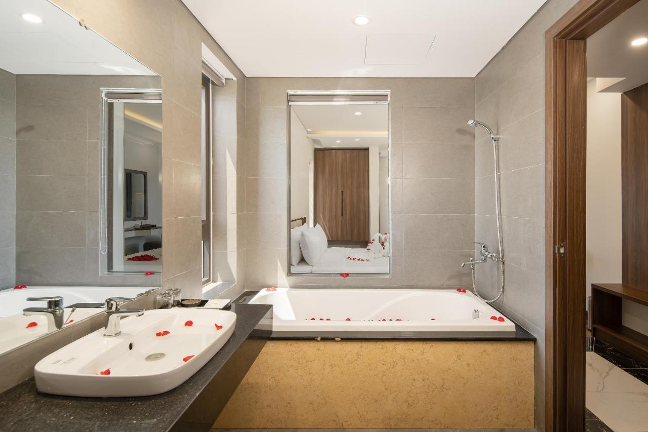 Tan Phuong Nam Hotel & Apartment Da Nang Buitenkant foto