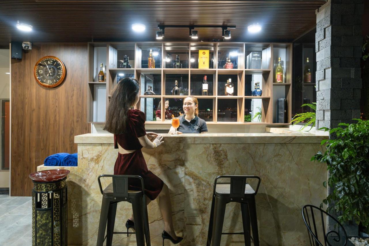 Tan Phuong Nam Hotel & Apartment Da Nang Buitenkant foto